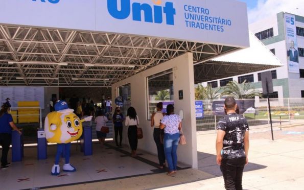 Grupo Tiradentes vende Unit Alagoas e FITS Jaboatão por R$ 825 milhões