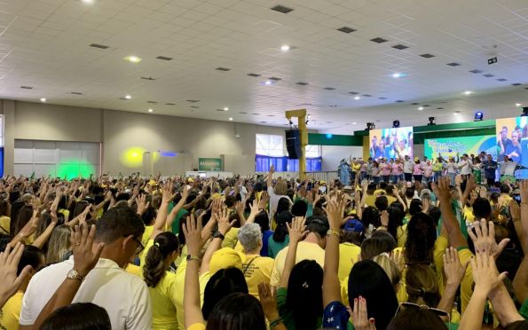 Michelle Bolsonaro e Damares participam de ato em apoio a Bolsonaro em Aracaju
