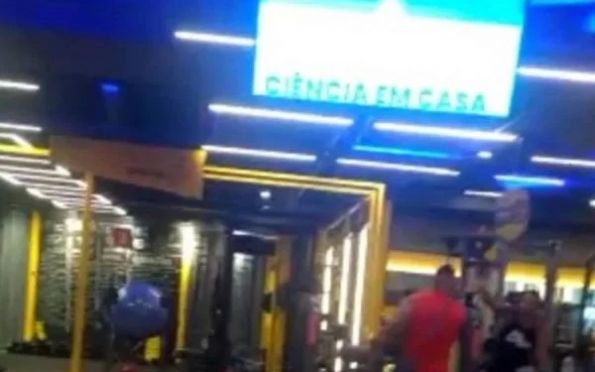 Vídeo Homem Armado Invade Smart Fit No Rj “milícia Toda é Minha” F5 News Sergipe Atualizado 5117