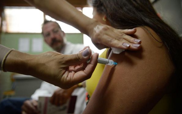 Anvisa: certificado da vacina contra febre amarela estará no ConecteSUS