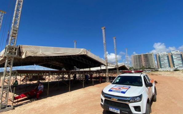 Órgãos municipais se preparam para o Réveillon da Orla em Aracaju
