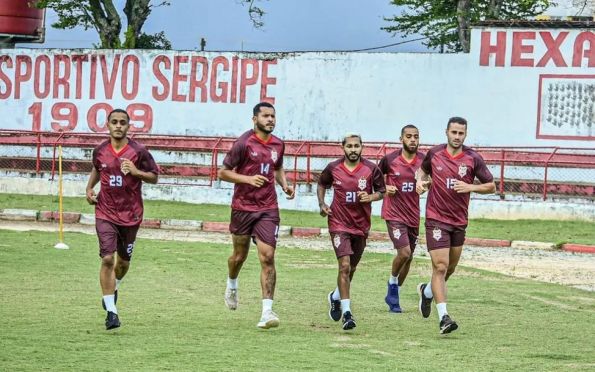Sergipe inicia oficialmente pré-temporada no João Hora