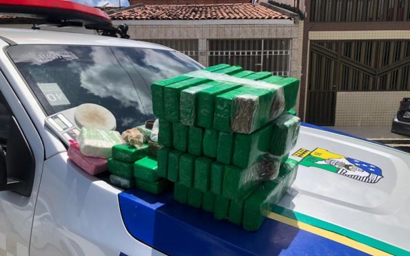 Mais de 25 quilos de drogas são apreendidos na zona norte de Aracaju