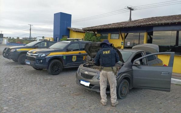 Carro roubado em São Paulo é recuperado em Sergipe