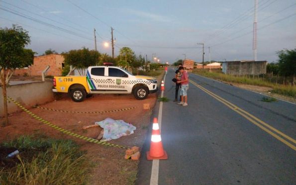 Colisão entre caminhão e moto deixa um morto no interior de Sergipe