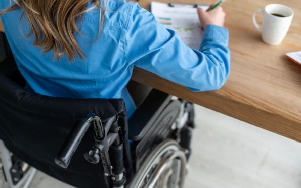 Com trabalho remoto, emprego de pessoas com deficiência é recorde nos EUA