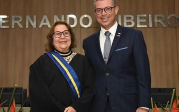 Desembargadora Elvira Maria assume a presidência do TRE/SE