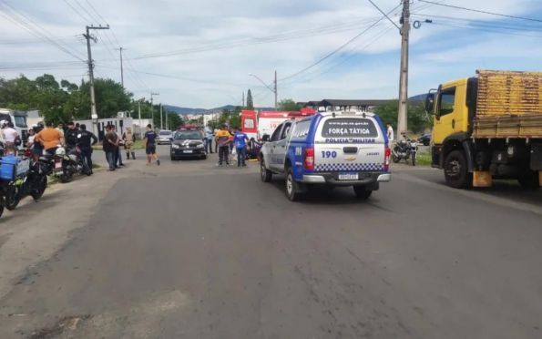 Colisão entre motocicleta e caminhão deixa um morto em Itabaiana (SE)