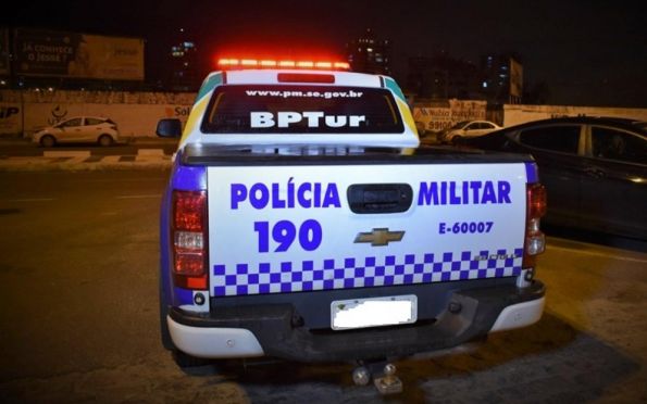 Motorista com sinais de embriaguez se envolve em acidente em Aracaju