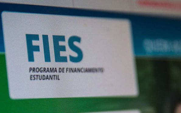 Comissão propõe projeto de lei para facilitar o pagamento do Fies