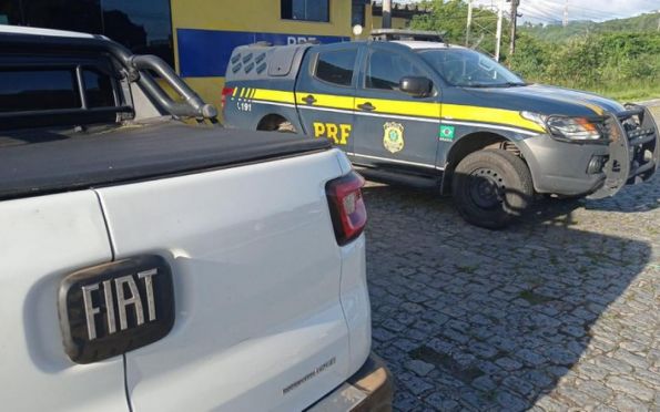 Carro roubado na Bahia é recuperado na BR-101 em Sergipe