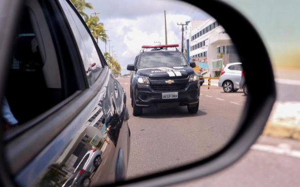 Motorista de aplicativo suspeito de roubar celulares é preso em Socorro 
