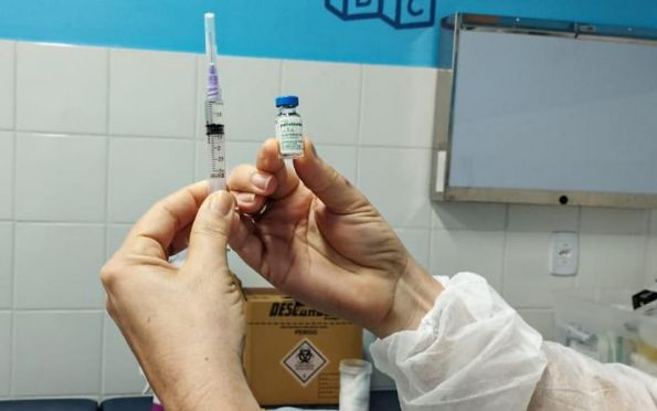 Sergipe inicia terceira dose da vacina contra o vírus sincicial 