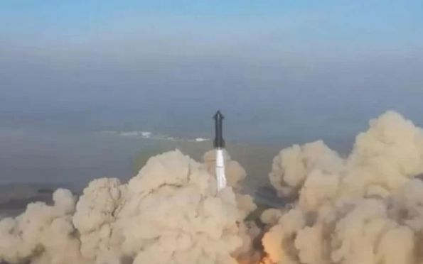 Vídeo: foguete da SpaceX, de Elon Musk, explode logo após lançamento