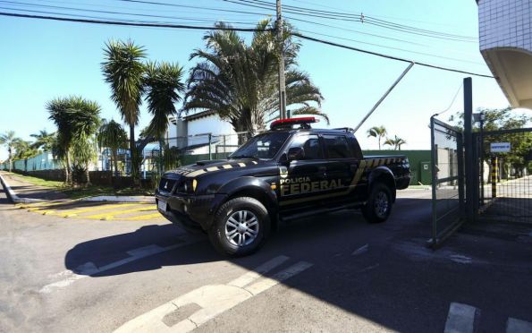 Ex-presidente Jair Bolsonaro é alvo de operação da Polícia Federal