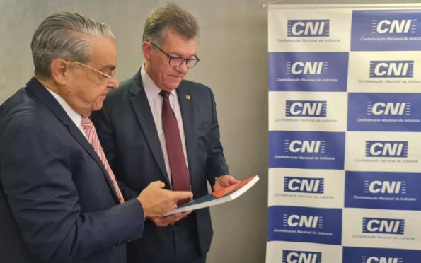 Laércio apresenta oportunidades de investimentos ao presidente da CNI
