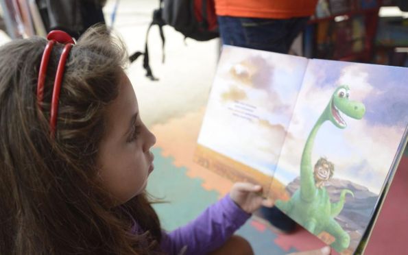 Quatro em cada dez alunos brasileiros do 4º ano não dominam a leitura