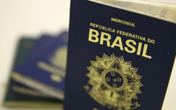 Brasileiros esperam quase 20 meses para obter visto dos EUA