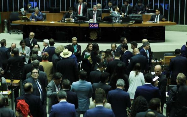 Câmara dos Deputados aprova MP da Reestruturação dos Ministérios