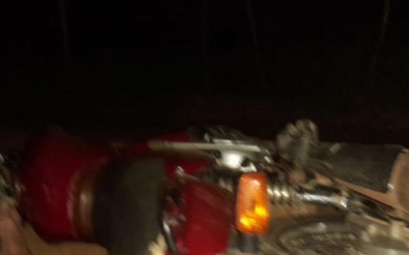 Motociclista morre após se envolver em colisão com bicicleta em Dores (SE)