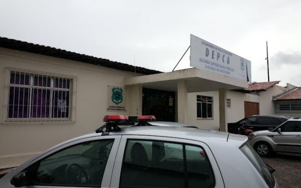 Menores são apreendidos, suspeitos de roubar R$ 9 mil de loja em Aracaju