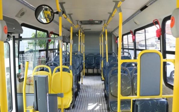 Ônibus da Barra dos Coqueiros/SE passam a contar com catraca elevada