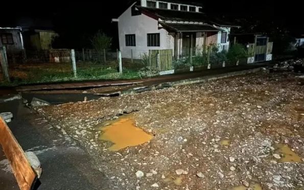 Sobe para 13 o número de mortos após ciclone no Rio Grande do Sul