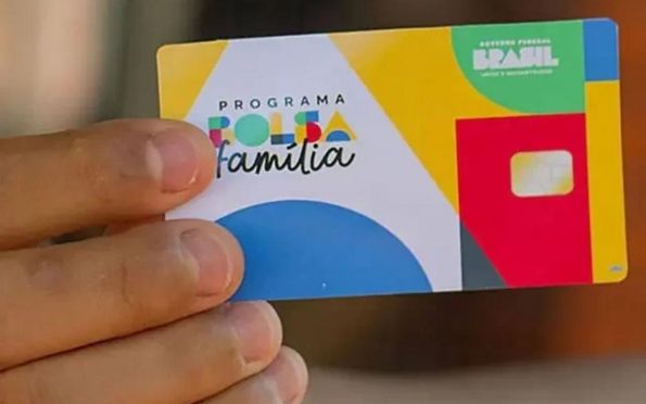 Valor médio do Bolsa Família vai a R$ 705 a partir desta segunda (19)