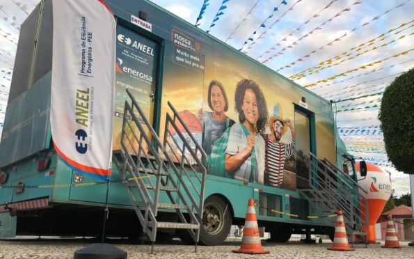 Caminhão do Nossa Energia visita municípios sergipanos