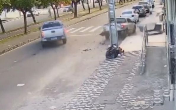 Delegado é suspeito de provocar acidente por dirigir embriagado em Aracaju