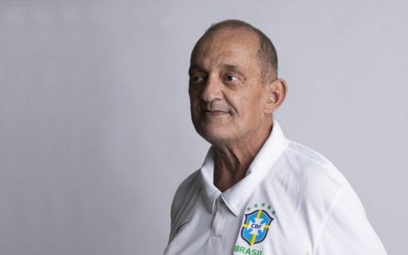 Futsal brasileiro perde o técnico Fernando Ferretti