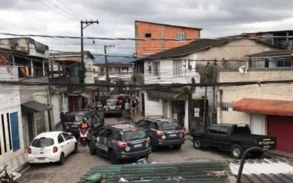 Operação da Polícia Militar deixa oito mortos no Guarujá