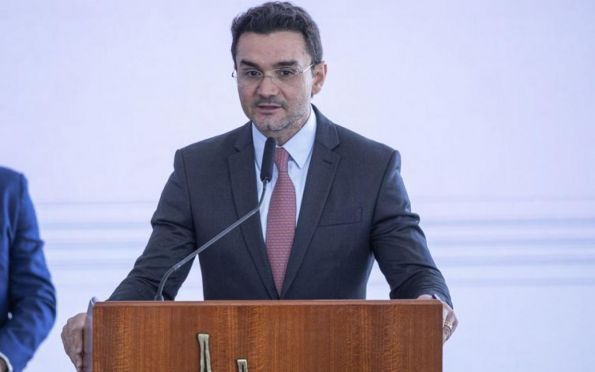 Celso Sabino toma posse como novo ministro do Turismo