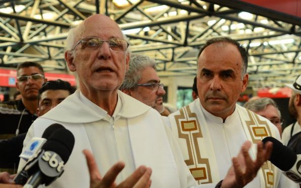 Direitos Humanos cobra apuração de ameaças ao padre Júlio Lancellotti
