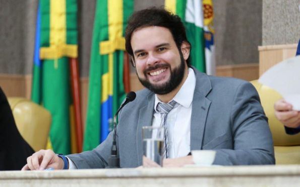 Ex-vereador de Aracaju, Thiaguinho Batalha, morre aos 35 anos