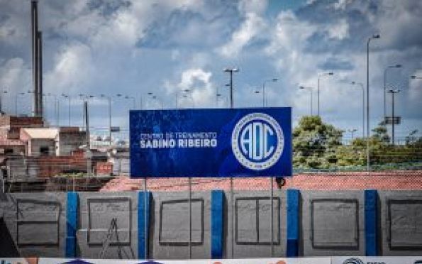 Gerente de Futebol deixa Confiança; permanência de Luizinho Vieira é incerta
