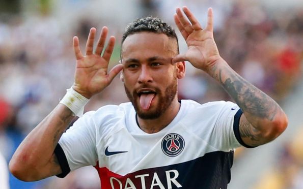 Neymar quer deixar o PSG até o fim do mês e já informou o clube