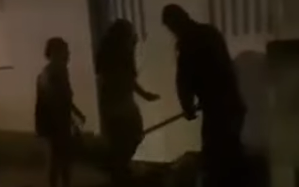 Vídeo mostra homem sendo agredido por policial em Riachão do Dantas 