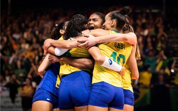 Vôlei feminino: Brasil vence Japão e garante vaga nas Olimpíadas