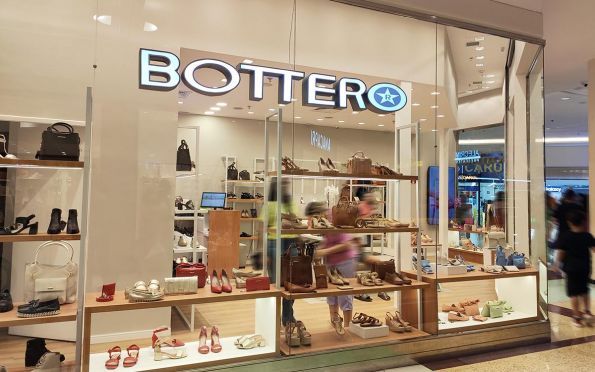 Calçados Bottero inaugura primeira loja em Sergipe
