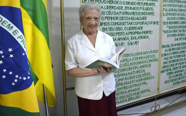 Morre a professora sergipana Maria Hermínia Caldas, aos 94 anos