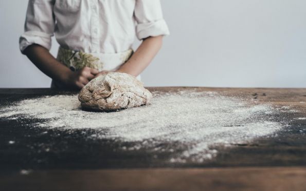 Tanto falta quanto excesso de carboidratos na dieta elevam mortalidade