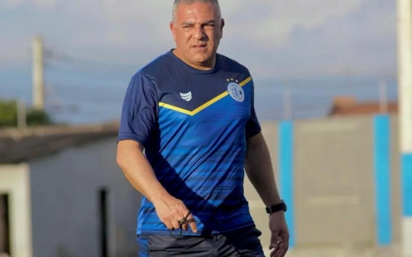 Após título da Série C com o Amazonas, Luizinho Vieira rescinde com Confiança