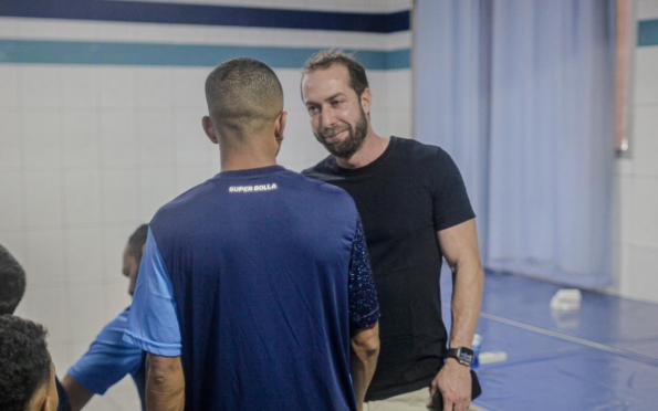 Confiança inicia pré-temporada com reuniões e exames no Sabino Ribeiro