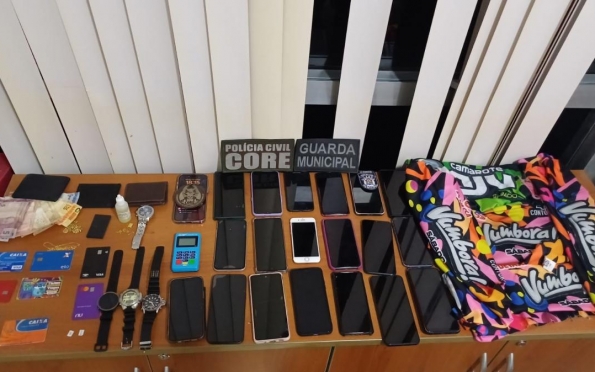 Grupo suspeito de furtar celulares no Pré-Caju é preso com 20 aparelhos