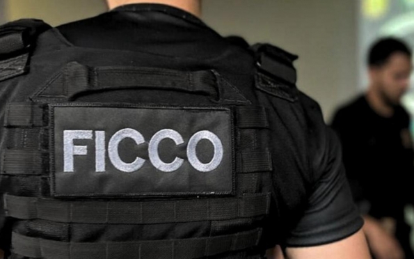 Foragido da justiça é preso ao usar documento falso em banco de Aracaju