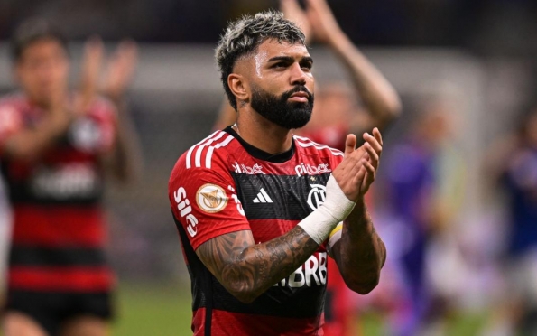 Gabigol exalta torcida do Corinthians e diz que pode deixar o Flamengo