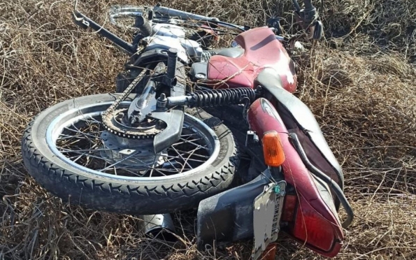 Adolescente morre após cair de moto na rodovia SE-230 em Poço Redondo 