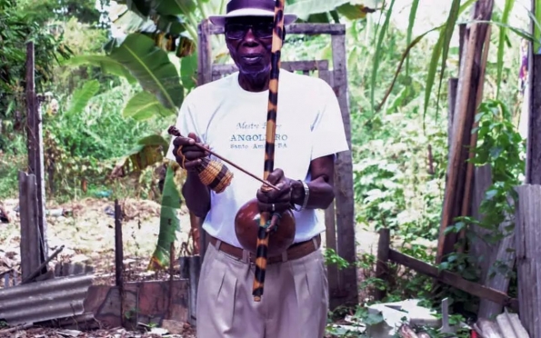 “Capoeira é meu remédio”, diz mestre de 96 anos