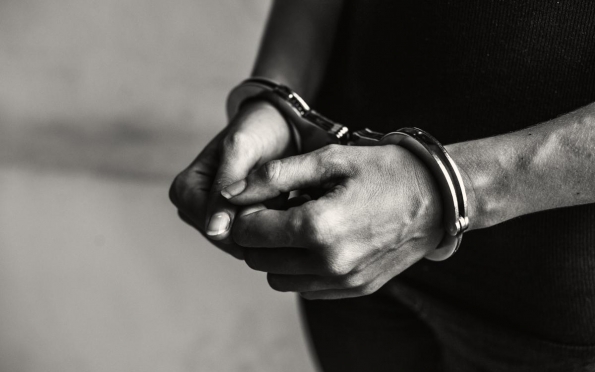Homem é preso após agredir companheira em Japoatã 